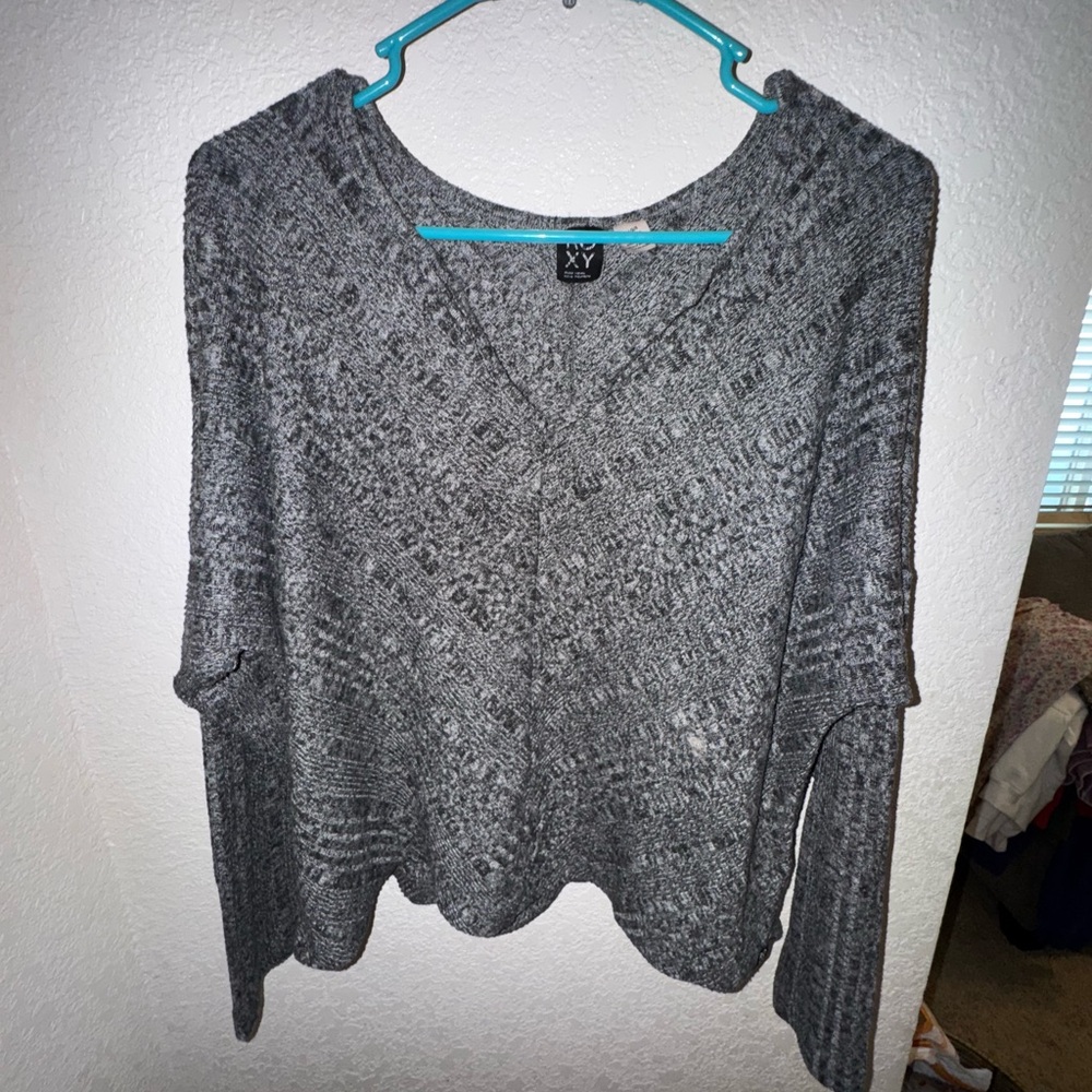 Roxy Gray V-Neck Sweater Relaxed Fit Lightweight Knit